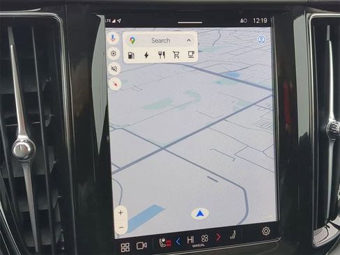 Certified 2025 Volvo XC60 T8 Core w/ Protection Package Premier image 27