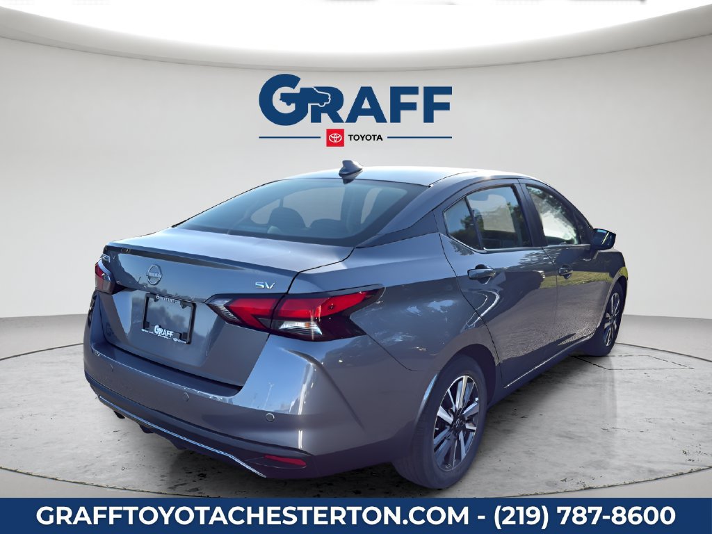 Used 2024 Nissan Versa SV FWD image 7