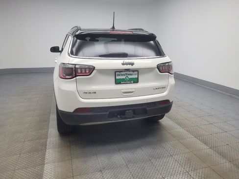 Used 2017 Jeep Compass Limited w/ Safe & Security Group AWD/4WD image 6