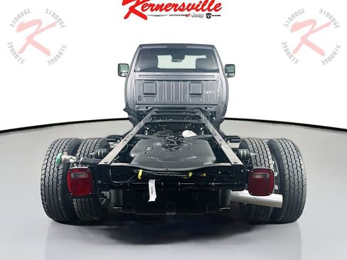 New 2026 RAM 5500 Tradesman w/ Chrome Appearance Group image 6