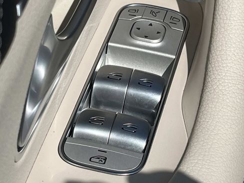 Certified 2021 Mercedes-Benz GLE 350 4MATIC image 20