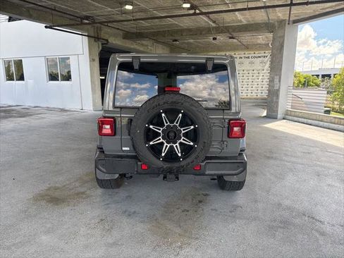 Certified 2021 Jeep Wrangler Unlimited Sahara AWD/4WD image 4