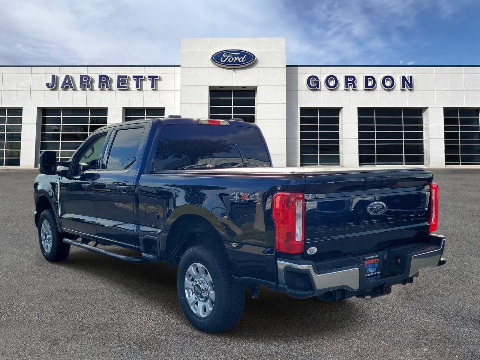 Certified 2024 Ford F250 XLT AWD/4WD image 3