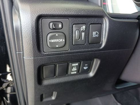 Used 2024 Toyota 4Runner TRD Off-Road Premium w/ Moonroof Package AWD/4WD image 39