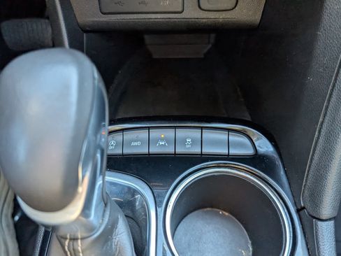 Used 2020 Buick Encore GX Select w/ Sport Touring Package image 23