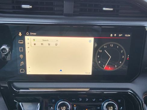 Used 2025 GMC Sierra 2500 AT4 w/ AT4 Premium Plus Package image 14