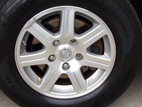 Used 2008 Chrysler Town & Country Touring FWD image 16