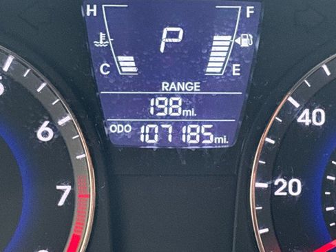 Used 2013 Hyundai Accent GLS image 13