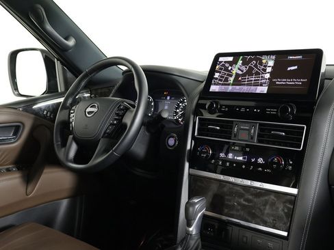Used 2024 Nissan Armada Platinum w/ Captain's Chairs Package image 29