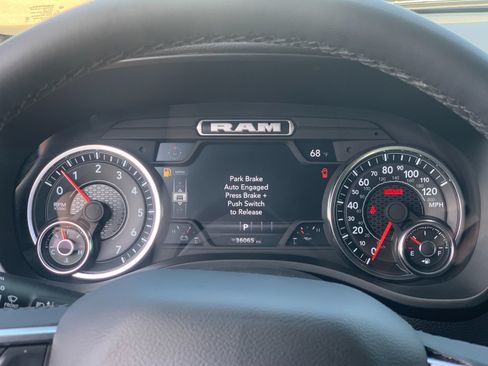 Used 2025 RAM 1500 Lone Star AWD/4WD image 30