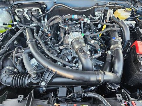 New 2025 Ford Bronco Outer Banks image 17