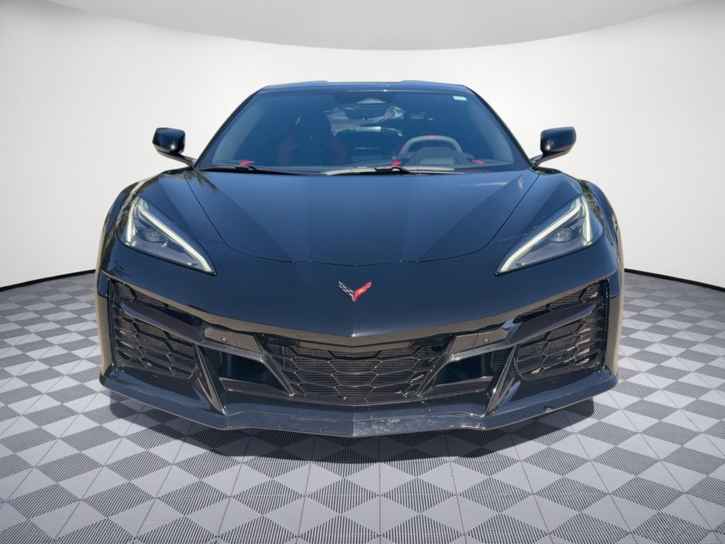 Used 2025 Chevrolet Corvette Z06 w/ Stealth Interior Trim Package RWD image 6
