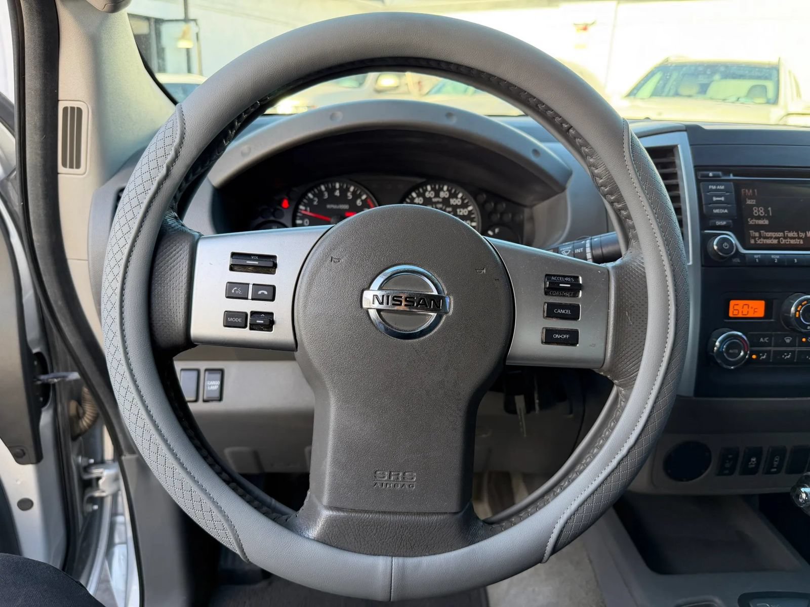 Used 2016 Nissan Frontier SV w/ SV Value Truck Package RWD image 27