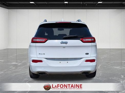 Used 2018 Jeep Cherokee Overland image 4