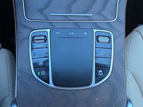 Certified 2020 Mercedes-Benz GLC 300 GLC 300 image 25