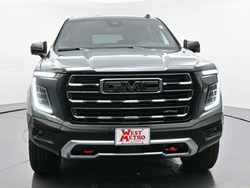 New 2026 GMC Yukon XL AT4 w/ AT4 Premium Plus Package AWD/4WD image 24