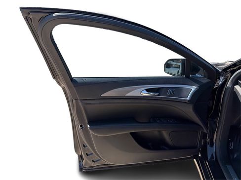 Used 2019 Lincoln MKZ Premiere image 20