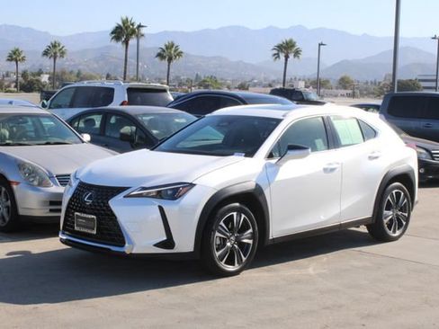 Certified 2025 Lexus UX 300h FWD image 3