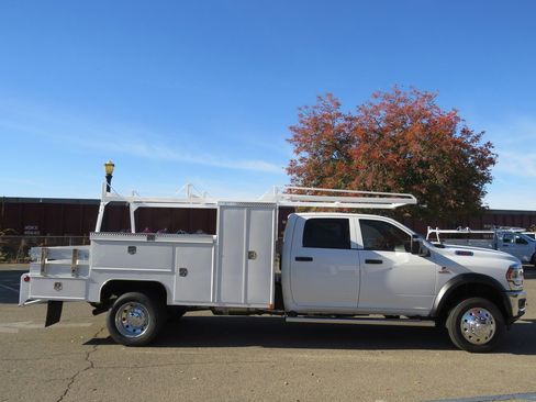 New 2023 RAM 4500 Tradesman w/ Chrome Appearance Group image 45