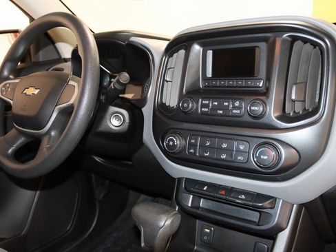 Used 2015 Chevrolet Colorado W/T w/ WT Convenience Package image 49