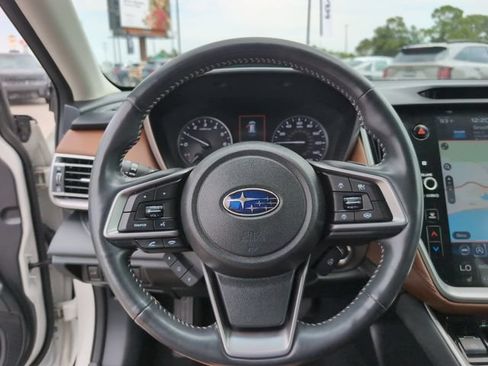 Used 2022 Subaru Outback Touring AWD/4WD image 23