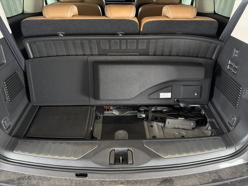 Certified 2026 INFINITI QX80 Luxe w/ Cargo Package image 9