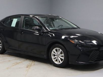 Used 2025 Toyota Camry LE