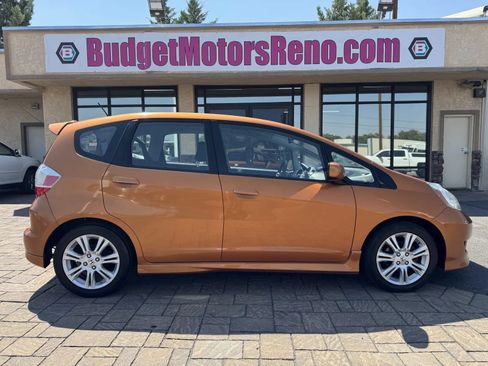 Used 2009 Honda Fit Sport image 1
