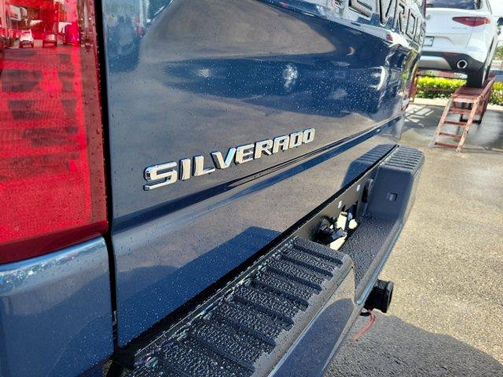 Used 2024 Chevrolet Silverado 1500 Custom RWD image 10