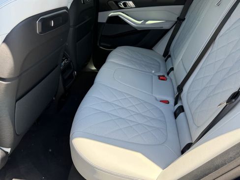 New 2026 BMW X5 xDrive40i w/ M Sport Package AWD/4WD image 17