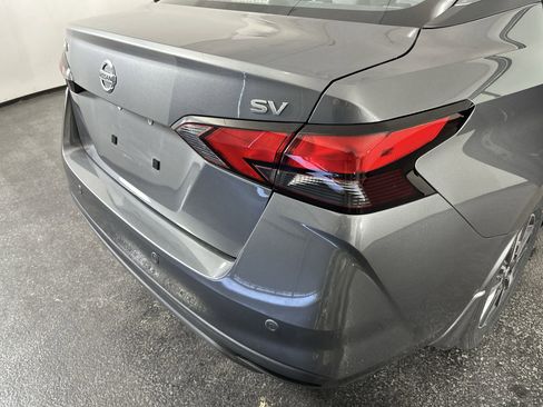 Used 2022 Nissan Versa SV w/ Trunk Package image 30