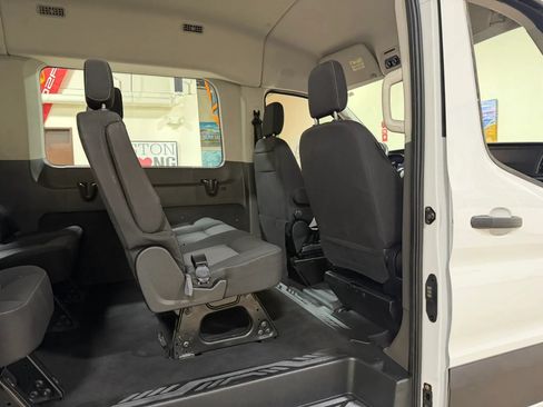 Used 2022 Ford Transit 350 XLT RWD image 26