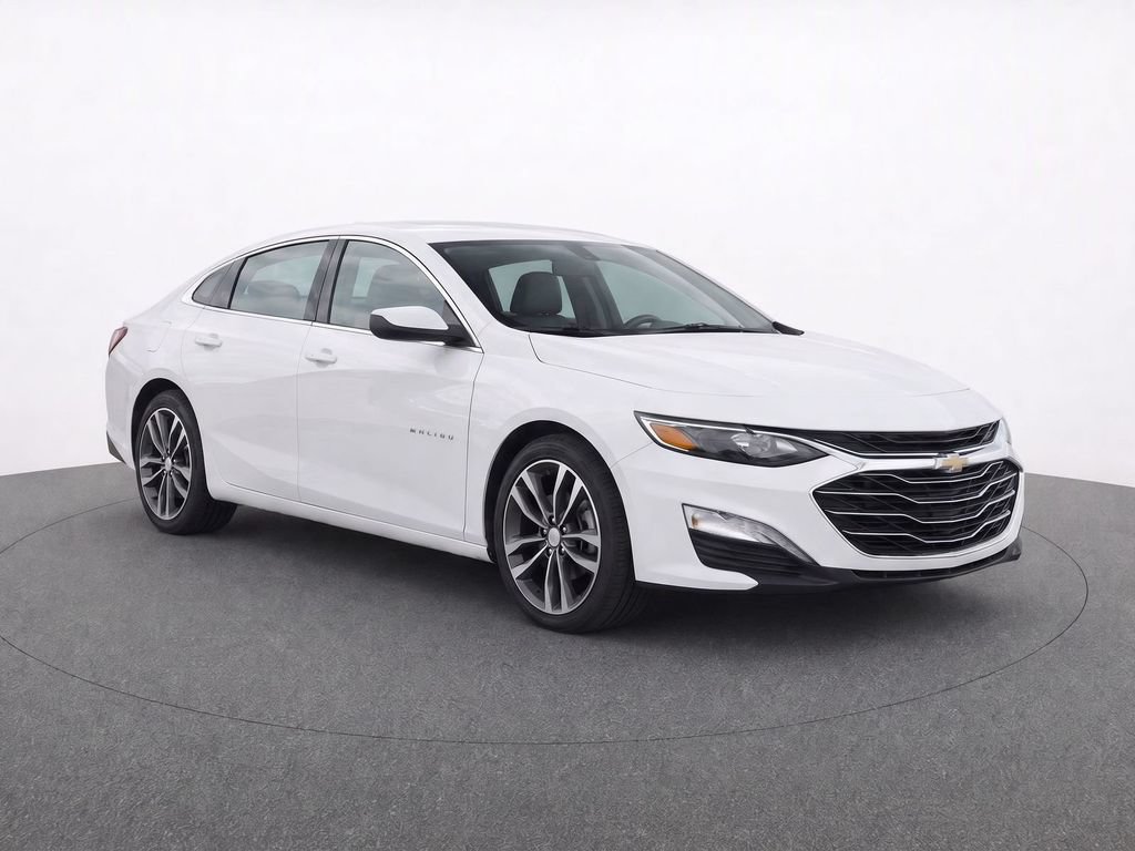 Used 2024 Chevrolet Malibu LT FWD image 1