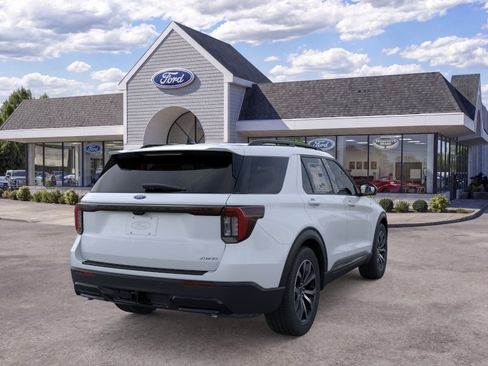 New 2026 Ford Explorer ST-Line AWD/4WD image 8