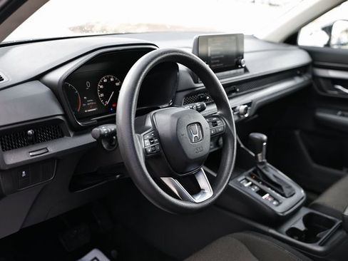 Used 2024 Honda CR-V LX image 18
