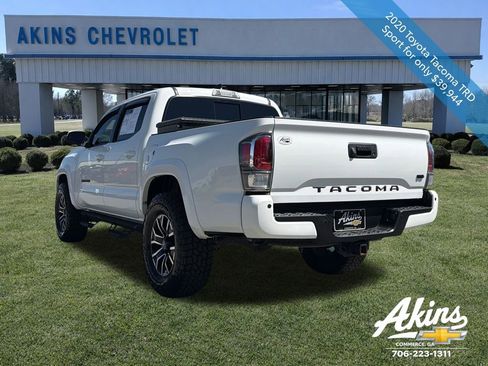 Used 2020 Toyota Tacoma TRD Sport w/ Technology Package image 21