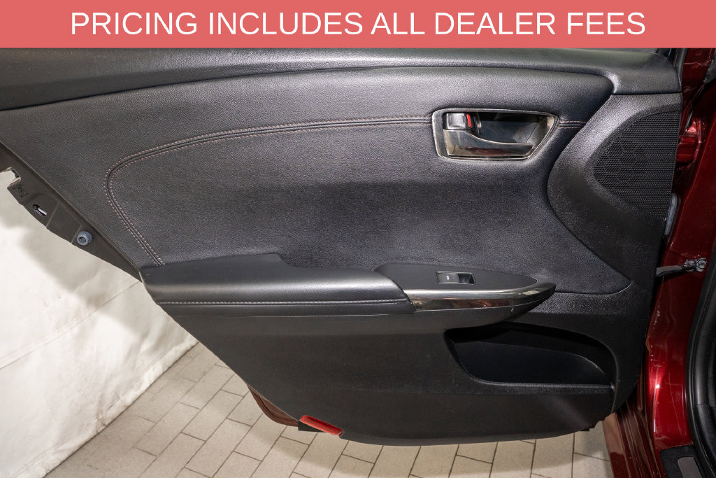 Used 2018 Toyota Avalon Limited FWD image 10