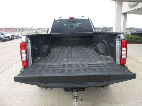 Used 2022 Ford F350 Lariat w/ Lariat Ultimate Package image 12