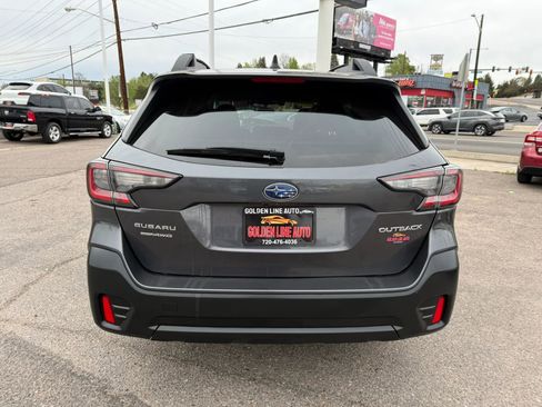 Used 2022 Subaru Outback Premium AWD/4WD image 7