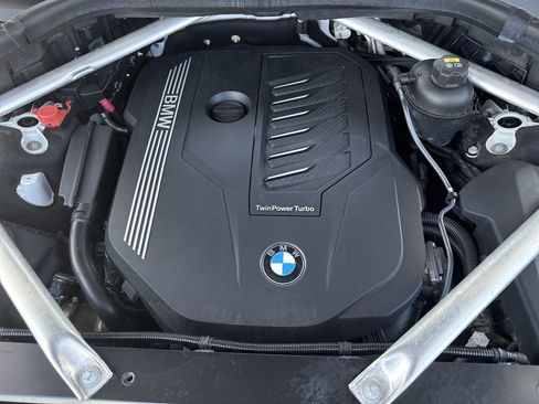 Used 2020 BMW X7 xDrive40i w/ Cold Weather Package AWD/4WD image 45