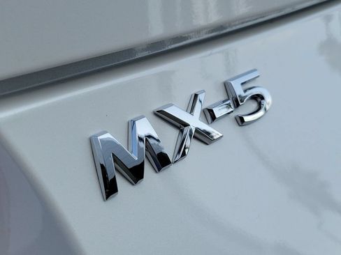 New 2026 MAZDA MX-5 Miata Club w/ Interior Package RWD image 20