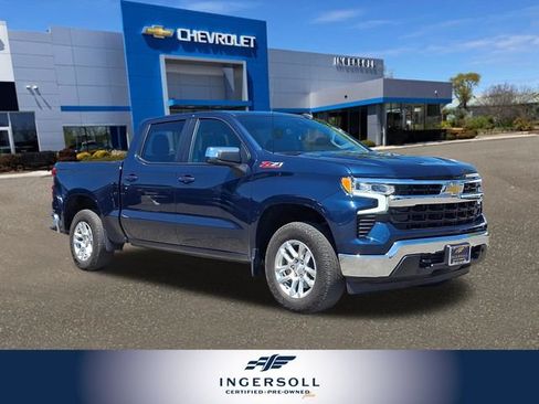 Used 2023 Chevrolet Silverado 1500 LT w/ Z71 Off-Road Package AWD/4WD image 1