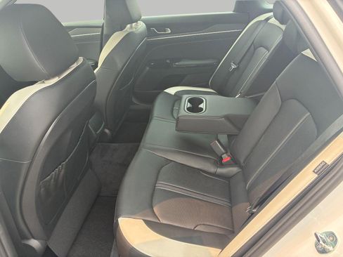 Used 2025 Kia K5 GT-Line w/ GT-Line Premium Package AWD/4WD image 18