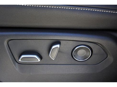 New 2026 Cadillac Escalade 2WD image 22