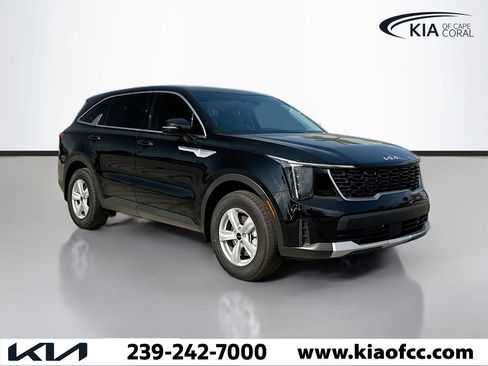 New 2026 Kia Sorento LX image 7