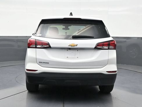 Used 2024 Chevrolet Equinox LS FWD image 4