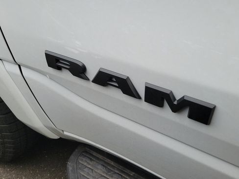 Used 2023 RAM 1500 Big Horn AWD/4WD image 6
