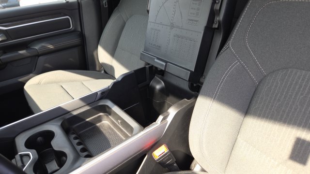 Used 2023 RAM 1500 Big Horn AWD/4WD image 18
