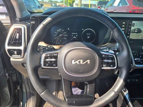 Used 2023 Kia Sorento SX Prestige AWD/4WD image 17