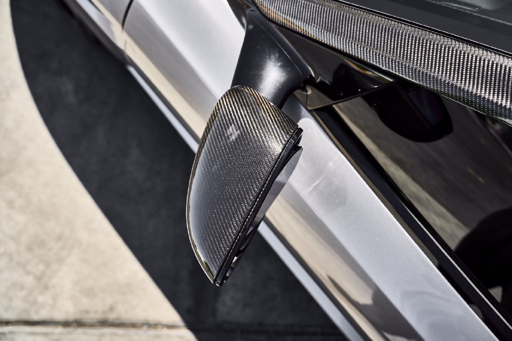 Used 2023 Aston Martin DBS Coupe RWD image 6